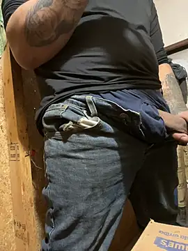 yomanfriend online show from January 2025 08:54:02 PM