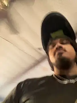 yomanfriend online show from January 2025 04:04:01 PM