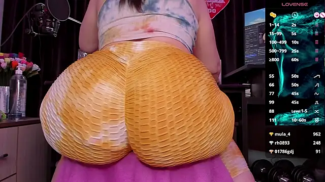 Raissa sky26 online show from December 2024 05:42:01 AM