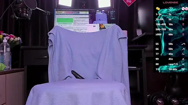 Raissa sky26 online show from February 2025 03:42:01 AM