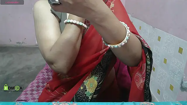 Snapshot of NithyaSingh chatting on April 2026 05:03:01 PM NithyaSingh online show from April 2026 05:03:01 PM