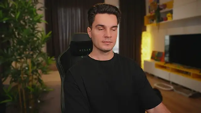 Snapshot of billypassion chatting on October 2025 09:41:01 AM billypassion online show from October 2025 09:41:01 AM