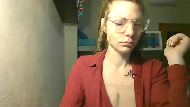 Snapshot of Feli_blue chatting on January 2025 08:46:02 AM Feli blue online show from January 2025 08:46:02 AM