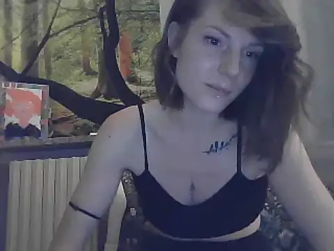 Snapshot of Feli_blue chatting on February 2025 08:21:01 PM Feli blue online show from February 2025 08:21:01 PM