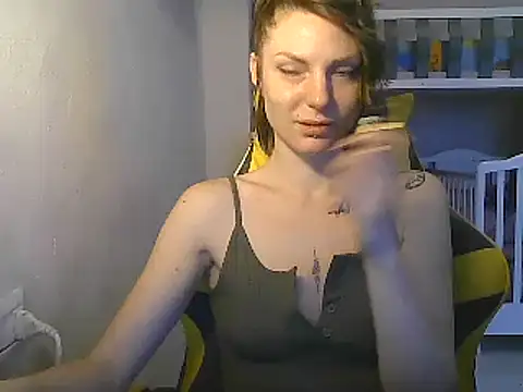 Snapshot of Feli_blue chatting on February 2025 08:47:02 AM Feli blue online show from February 2025 08:47:02 AM