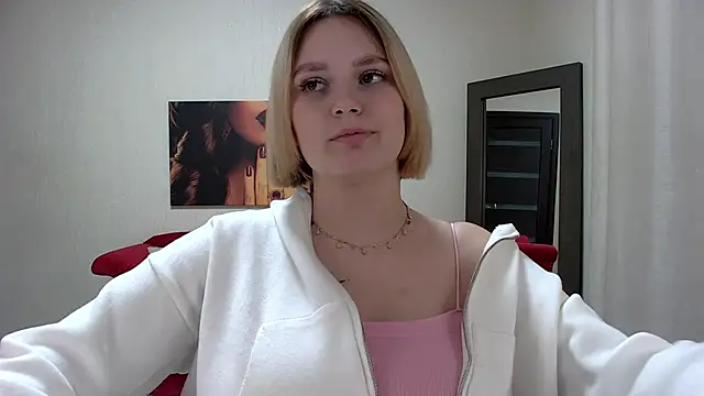 DianeMills online show from March 2025 12:58:02 AM