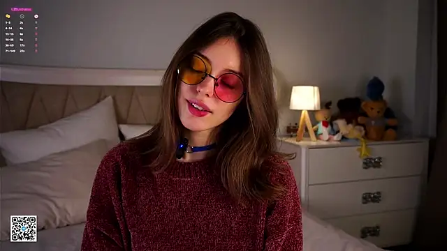 Snapshot of DarylBarks chatting on February 2025 01:12:02 AM DarylBarks online show from February 2025 01:12:02 AM