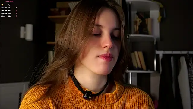 Snapshot of DarylBarks chatting on October 2025 01:05:02 AM DarylBarks online show from October 2025 01:05:02 AM