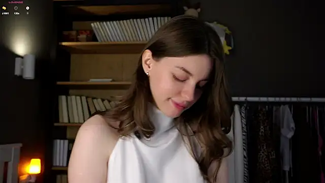 Snapshot of DarylBarks chatting on October 2025 01:03:01 AM DarylBarks online show from October 2025 01:03:01 AM