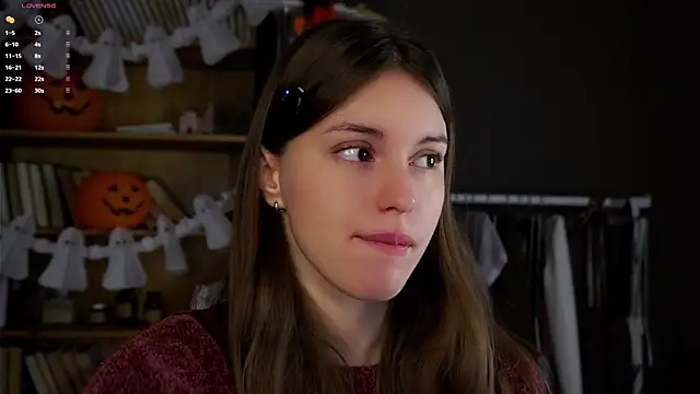 Snapshot of DarylBarks chatting on October 2025 01:08:02 AM DarylBarks online show from October 2025 01:08:02 AM