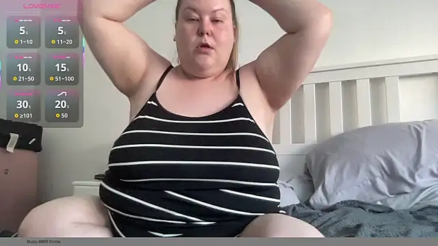 Snapshot of Busty-BBW-Emilie chatting on September 2025 03:25:01 PM Busty-BBW-Emilie online show from September 2025 03:25:01 PM