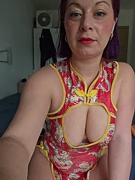 Snapshot of Chaudesquirt chatting on February 2026 01:12:02 PM Chaudesquirt online show from February 2026 01:12:02 PM