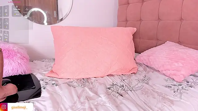 Gisellmejiaa online show from March 2025 11:47:01 PM