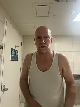 Snapshot of FLSexyGuy chatting on April 2026 03:17:02 PM FLSexyGuy online show from April 2026 03:17:02 PM