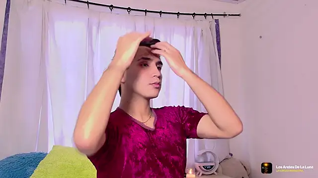 Snapshot of Chris_Maddox chatting on November 2025 03:22:01 PM Chris Maddox online show from November 2025 03:22:01 PM