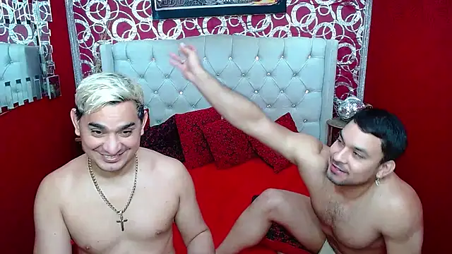 Snapshot of BOYSPEIN chatting on February 2025 01:50:02 PM BOYSPEIN online show from February 2025 01:50:02 PM