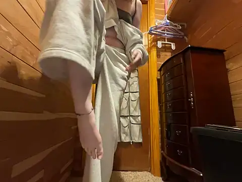 gingerbabe18 online show from January 2025 11:06:01 PM