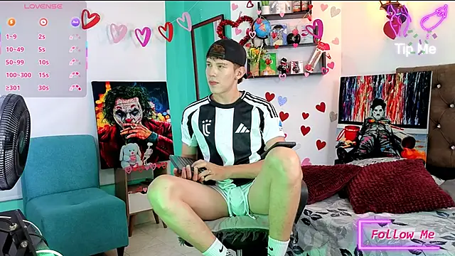 flowers18 online show from September 2025 10:46:02 PM