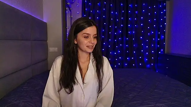 Snapshot of Eva_Richie chatting on December 2024 05:33:02 PM Eva Richie online show from December 2024 05:33:02 PM