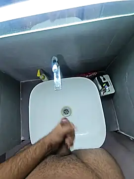 Snapshot of rahulGJ03 chatting on January 2026 09:16:02 PM rahulGJ03 online show from January 2026 09:16:02 PM