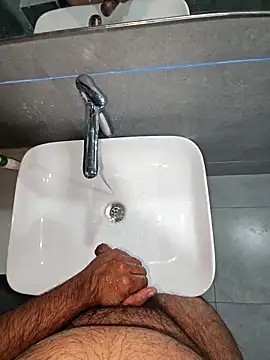 Snapshot of rahulGJ03 chatting on February 2026 10:38:01 PM rahulGJ03 online show from February 2026 10:38:01 PM