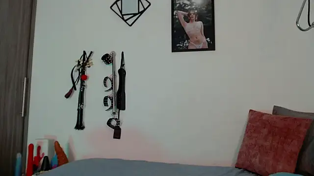 Alisson Beckett online show from December 2024 08:11:01 PM