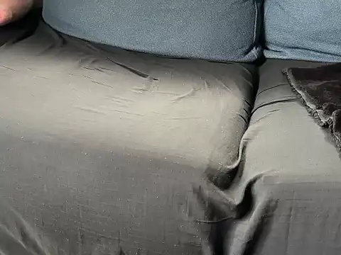 Snapshot of maskedmensl chatting on February 2026 07:54:02 AM maskedmensl online show from February 2026 07:54:02 AM