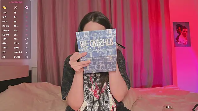 MonicaRocket online show from February 2026 12:52:01 PM