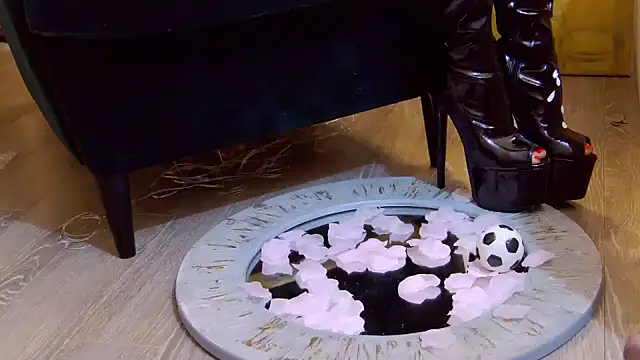 Snapshot of FeetVibe chatting on January 2025 11:49:01 AM FeetVibe online show from January 2025 11:49:01 AM