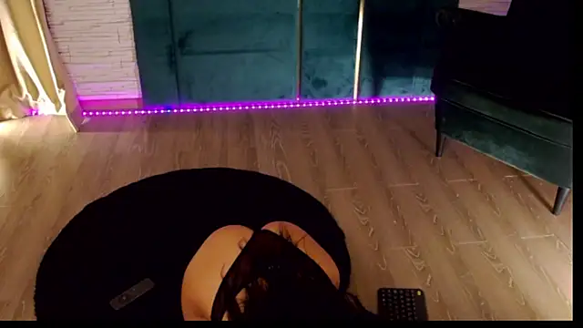 FeetVibe online show from June 2026 05:12:01 AM