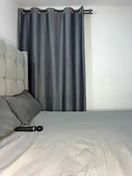prettiepearl online show from May 2026 10:37:02 PM