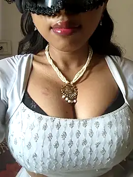 Snapshot of sandy_naughty chatting on February 2025 08:39:01 AM sandy naughty online show from February 2025 08:39:01 AM