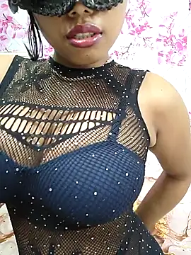 sandy naughty online show from April 2026 04:48:01 PM