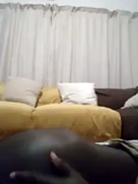 Snapshot of ruvisky chatting on October 2025 10:00:01 PM ruvisky online show from October 2025 10:00:01 PM