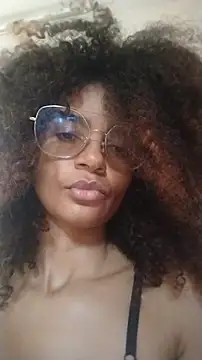 Snapshot of Emanuelle_manu chatting on February 2026 11:18:01 AM Emanuelle manu online show from February 2026 11:18:01 AM