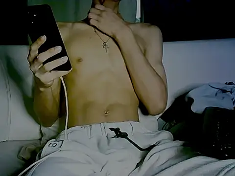 Snapshot of Key_198 chatting on December 2024 11:02:01 AM Key 198 online show from December 2024 11:02:01 AM