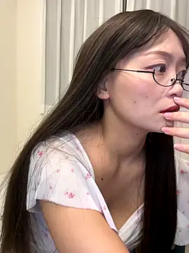 Snapshot of wt0314 chatting on October 2025 12:58:01 PM wt0314 online show from October 2025 12:58:01 PM