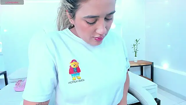 julietha taylor online show from January 2025 02:12:02 AM