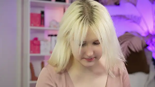 tiffannyjons online show from April 2026 06:14:02 PM