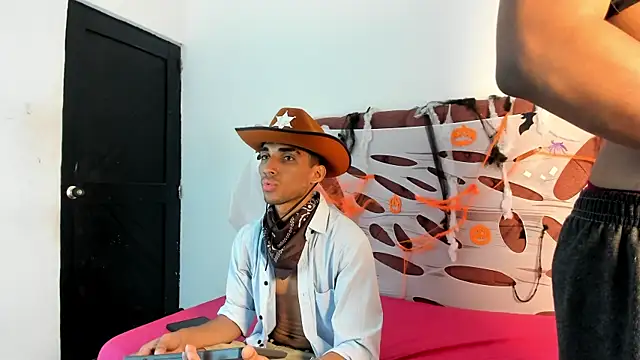 boys yourparty online show from October 2025 01:11:02 PM