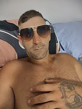 benalexa1992 online show from June 2026 07:07:01 PM