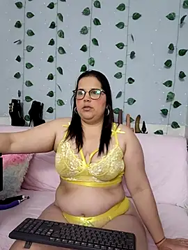 Snapshot of kiara_scottt chatting on February 2026 08:57:02 AM kiara scottt online show from February 2026 08:57:02 AM