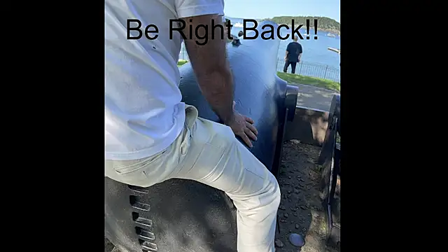 bear russian hunk online show from November 2025 02:06:02 PM