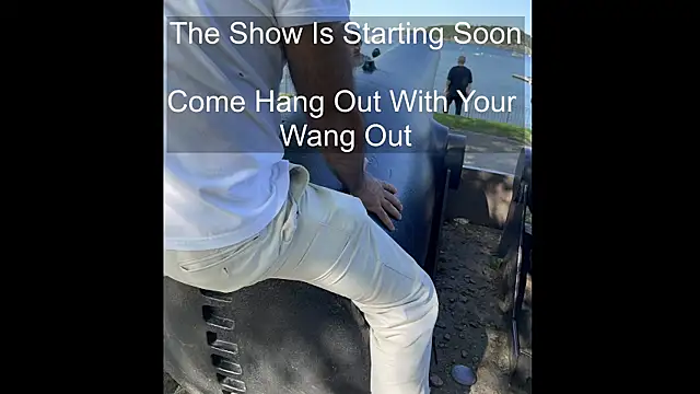 bear russian hunk online show from May 2026 02:01:02 PM