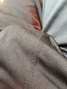 Fanindear online show from January 2026 05:35:01 AM