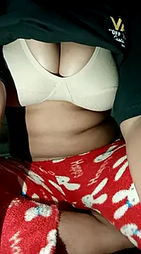 mishti kaur online show from January 2025 07:53:02 PM