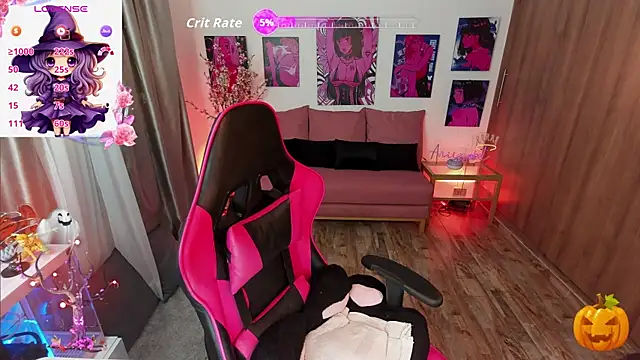 annieesweett online show from October 2025 02:19:01 PM