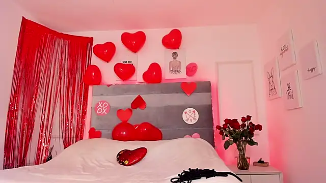 Snapshot of Eliz_jane chatting on February 2025 04:12:02 PM Eliz jane online show from February 2025 04:12:02 PM