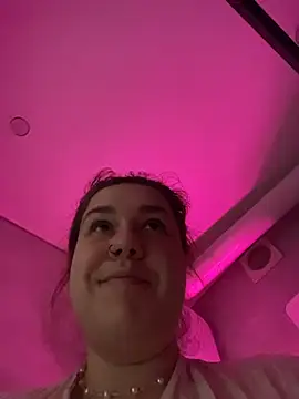 SuzieMurray online show from November 2025 08:11:02 AM