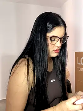 Snapshot of kimberlyhills1 chatting on November 2025 08:31:01 PM kimberlyhills1 online show from November 2025 08:31:01 PM